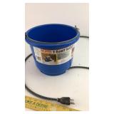 Heated 9 quart bucket