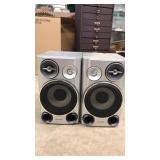 2 Sony Stereo Speakers