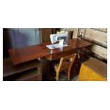 Singer Touch & Sew Machine With Desk and Chair Singer Touch & Sew Machine With Desk and Chair