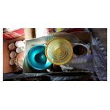Assorted Kitchen Items Assorted Kitchen Items