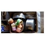 Pots, Baking Pans, & Other Kitchen Items Pots, Baking Pans, & Other Kitchen Items