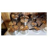 Farberware Stainless Steel Pot and Pan Set Farberware Stainless Steel Pot and Pan Set