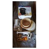 Deep Fryer, Cookie Press, Knives, Etc Deep Fryer, Cookie Press, Knives, Etc