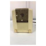 Vintage Westinghouse Bakelite Radio