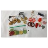 Bakelite Shade Pulls, Tie Backs, Etc