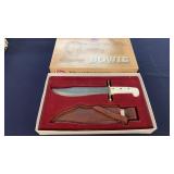 Case Bowie Fixed Blade Hunting Knife W/Box