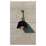 New Valley Polly Scoop Shovel