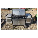 Weber Sumit Gold Gas Grill