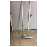 Contractors York Rake