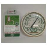 Quaker State Collectibles Outdoor Therm/Clipboard