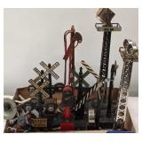 Electric Train Accessories Lights, RR Crossings,