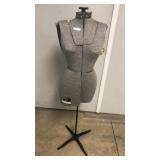 Fairloom Adjustable Dress Form