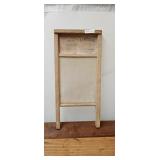 The Glass King Small Washboard