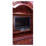 Toshiba Regza Television w/ Remote