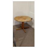 Round Drop Leaf Table