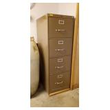 4 Drawer File Cabinet w/ Keys