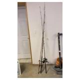 4 Fishing Poles