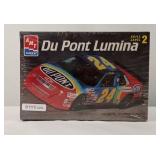 AMT Dupont Lumina- 1/25th Skill Level 2