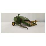 JOHN DEERE VINTAGE PULL BEHIND COMBINE METAL TOY