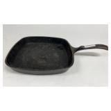 Wagner 9.5" Frying Pan
