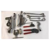 Box Lot With a Variety of Tools