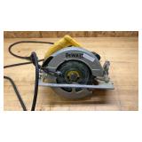 Dewalt Circular Saw 7-1/4" Corded