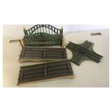 Early Lionel Train Accessories