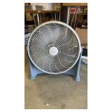 Floor Fan 20" Working