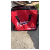 Milwaukee Finish Nailer With Bag And Dividers