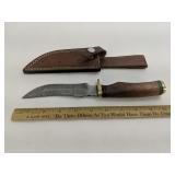 Handmade Damascus Steel Knife Wooden Handle