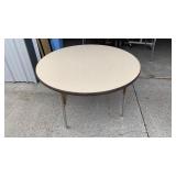 42" Round Table With Adjustable Legs