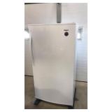 Whirlpool WZF56R16DW 16 CuFt Freezer