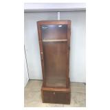 Wooden Gun Cabinet, 5 Long Guns