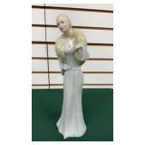 Royal Doulton Figurine Reflections Chic
