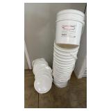 Plastic Bucket Lot w/Lids