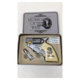 Jessie James Folding Pistol Knife