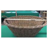 Wicker Basket 26"- Handle Missing