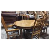 Oval Dining Room Table W/ 4 Oak Chairs