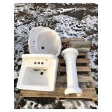 Pallet W/ Porcelain Sinks