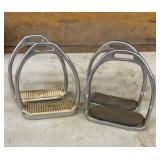 2 Stirrups, Stirrups Pads