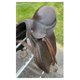 17" Marshall Standing Saddle