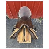 17" Courbette Jumping Saddle