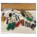 Horse Grooming Items-Brushes, Scissors