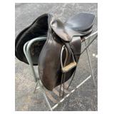 Courbette Jumping Saddle
