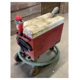 Electric Cleaner Co. Metal Vacuum