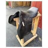 17" Courbette Saddle