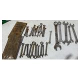 Craftsman & Expert Wrenches