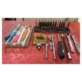 Ratchet,Sockets,Soap Stone,Marker Pens
