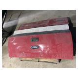 3 Ford Tailgates