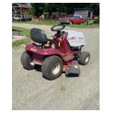 White Outdoor LT542H Riding Lawnmower